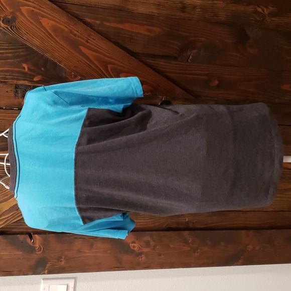 Hurley - Picture 6 of 8